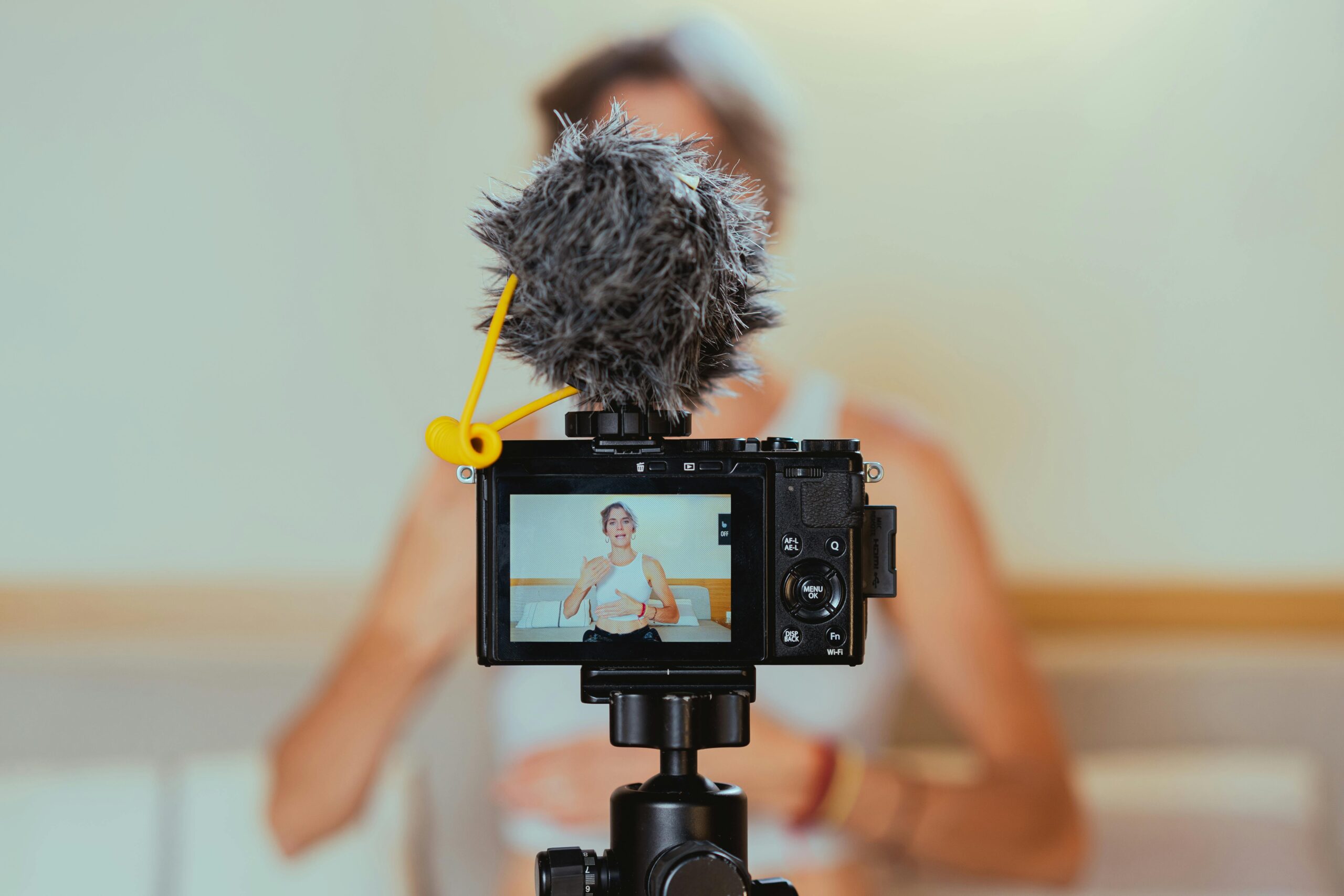 You are currently viewing SŁUCHAJ SWOJEJ SKÓRY, NIE KAŻDEJ INFLUENCERKI !